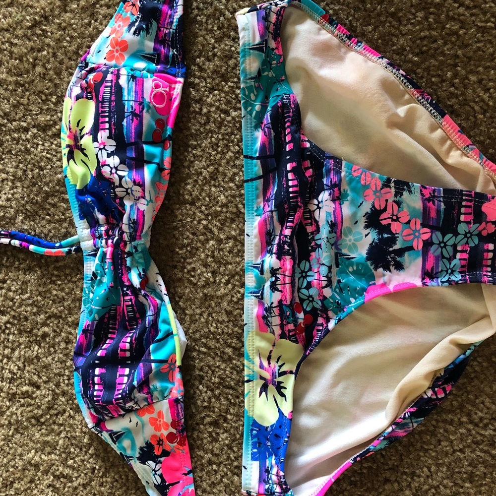 Baithing Suit